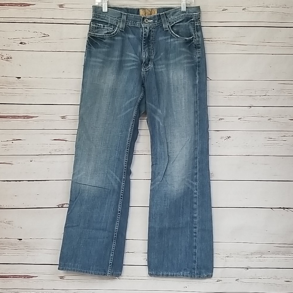 BKE Tyler Buckle jeans